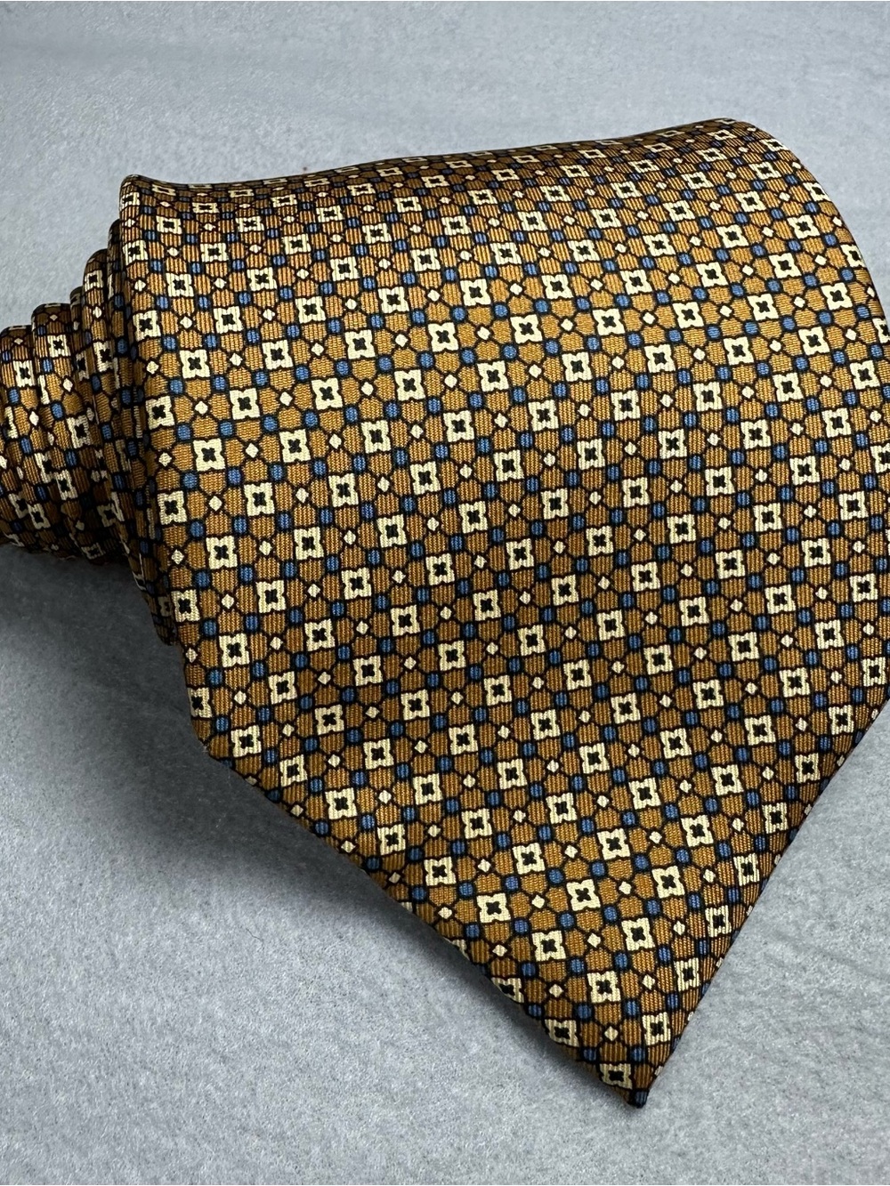 Vintage Valentino Silk Tie Gold Blue Geometric  Pattern Made in Italy L62 W3 1/2